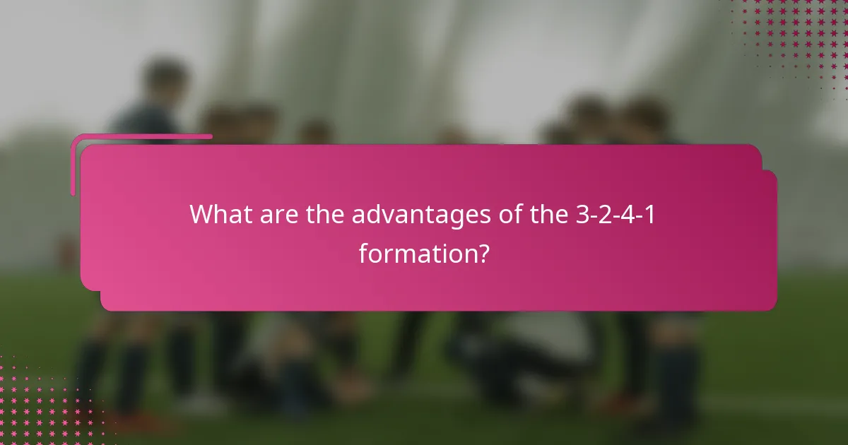 What are the advantages of the 3-2-4-1 formation?